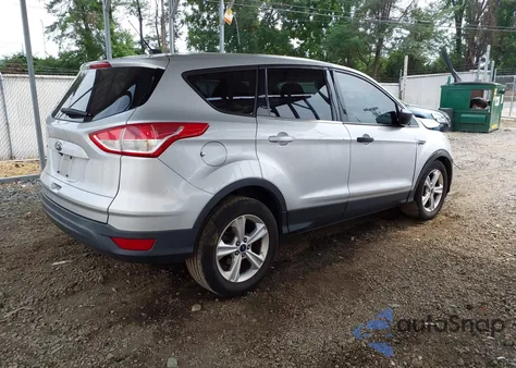2015 Ford Escape S из США, поврежденный, VIN 1FMCU0F73FUA49518